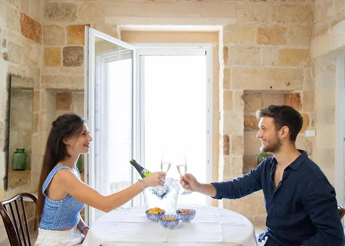 Polignano פולינאנו א מארה